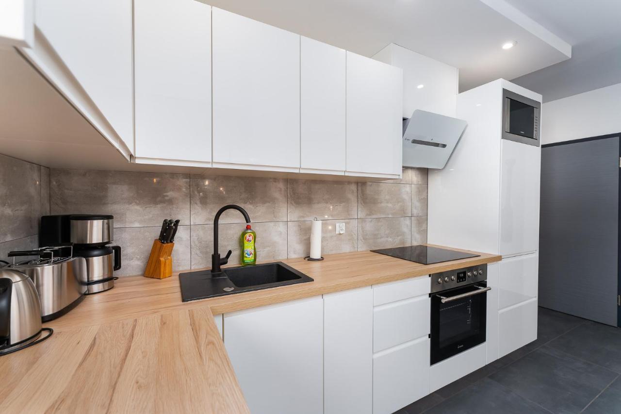 Apt Nadmorskie - 4 Pory Roku Kołobrzeg Extérieur photo