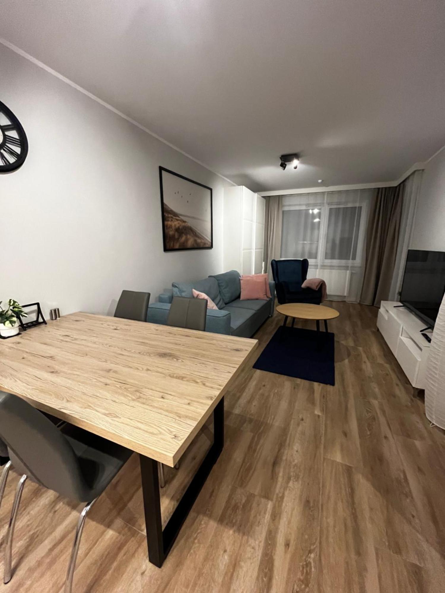 Apt Nadmorskie - 4 Pory Roku Kołobrzeg Extérieur photo
